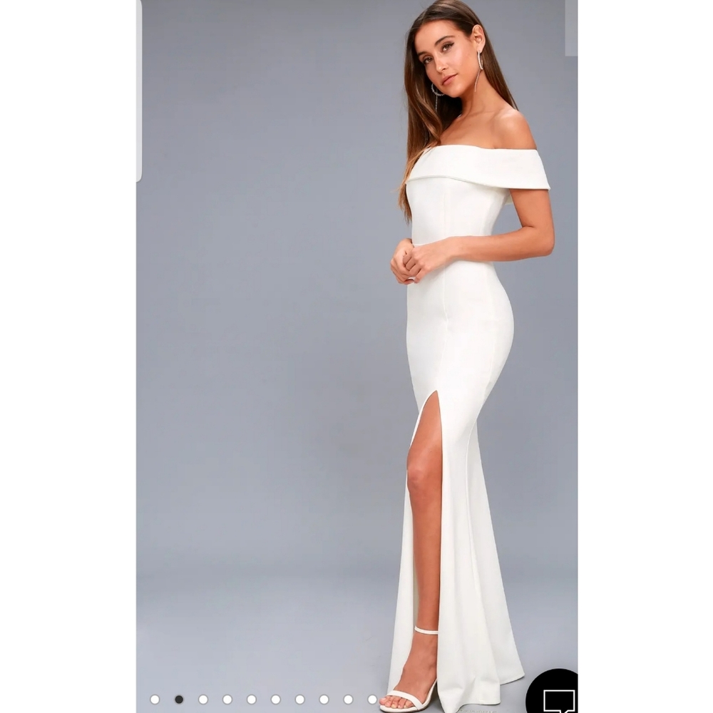 Lulus Fitted White Dress